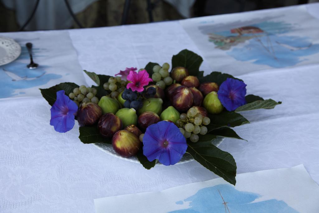 B&B H.M. Sonnino Δωμάτιο φωτογραφία