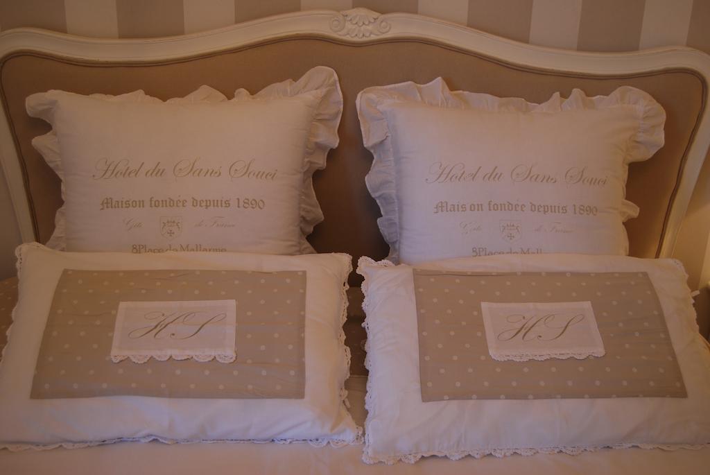 B&B H.M. Sonnino Δωμάτιο φωτογραφία